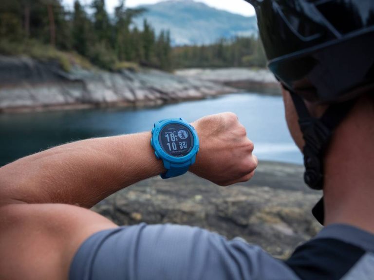 Garmin instinct 2 solar : alliez endurance et technologie